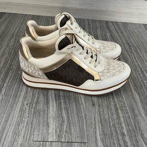 Michael Kors Tennis shoes size 8.5 women’s.